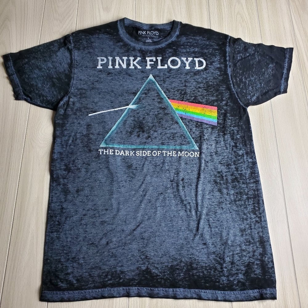 Ladies Retro Distressed Pink Floyd Dark Side of Moon Tee Size Large